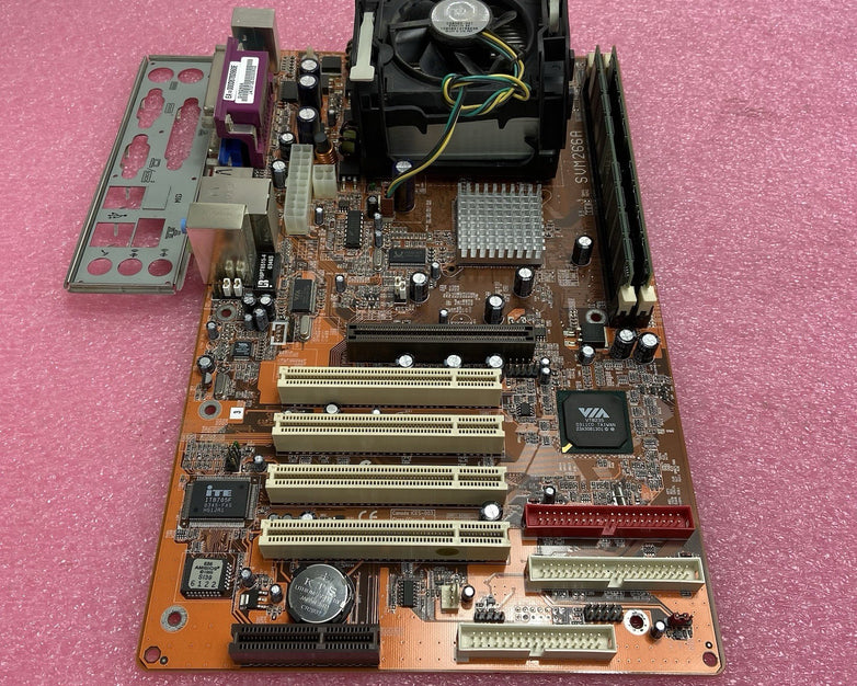 Syntax SVM266A Motherboard Intel Pentium 4 2.8GHz 1GB RAM w/IO Shield