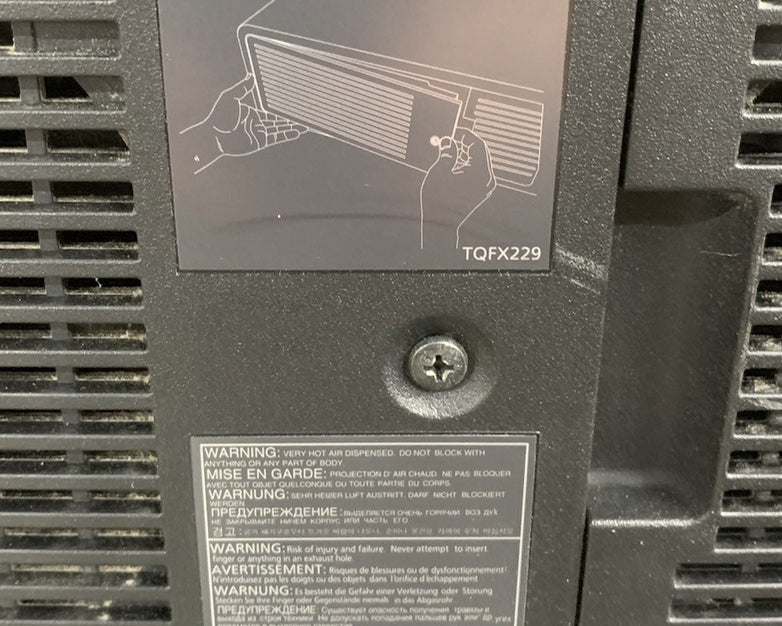 Panasonic PT-DZ10KU WUXGA DLP Lamp Projector 172 H - Tested No Lens No Remote