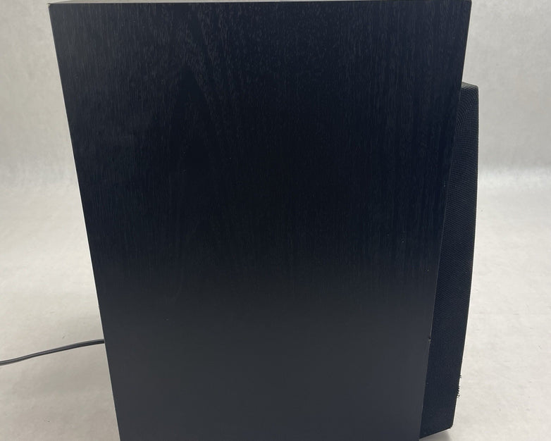 Yamaha YST-SW105 Powered Subwoofer 8" 80W Active Bass Speaker Home Theater