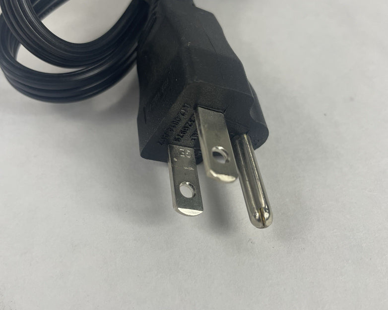 Lenovo Square Tip 135W AC Adapter OEM Charger Mixed Lot of 5