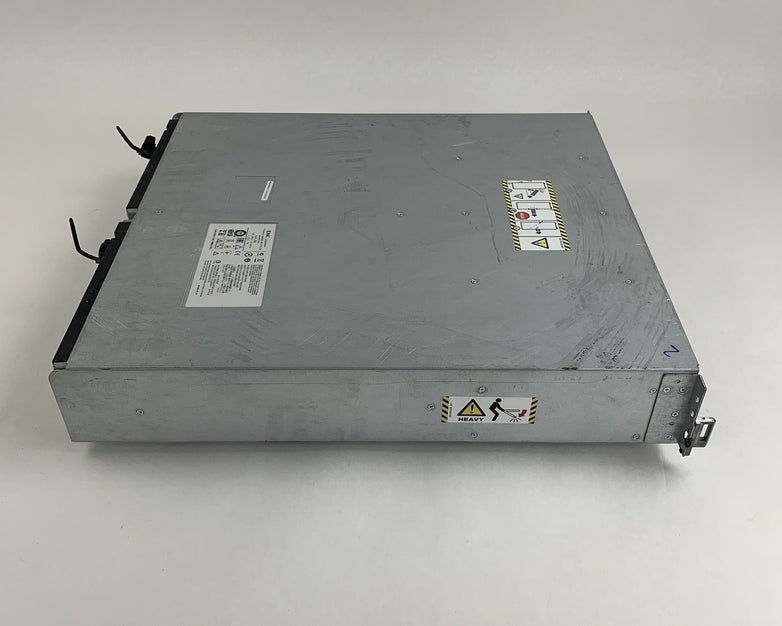 EMC EAE 100-542-104-01 12-Bay Storage Array Missing Two Caddies No Caddy Cover