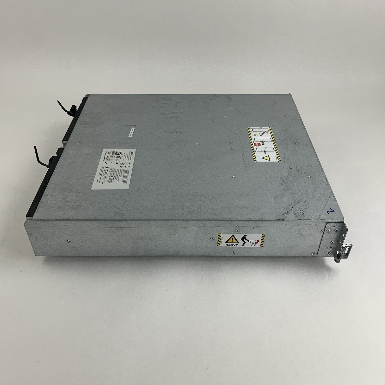 EMC EAE 100-542-104-01 12-Bay Storage Array Missing Two Caddies No Caddy Cover6