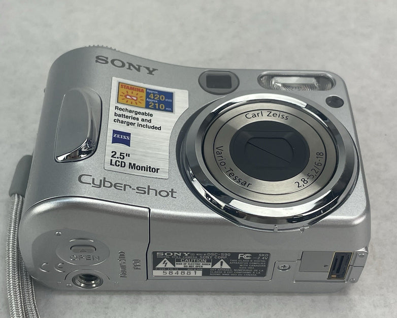 Sony Cyber-shot DSC-S90 Compact Digital Camera Tested