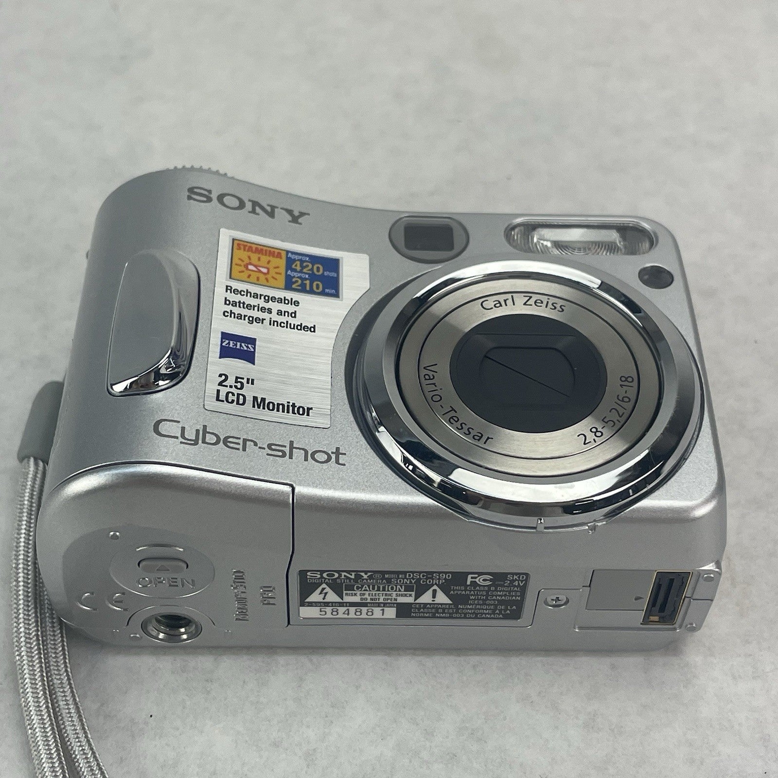 Sony Cyber-shot DSC-S90 Compact Digital Camera Tested7
