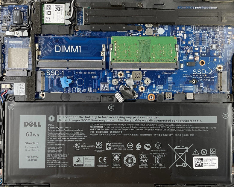 Dell Latitude 5520 15.6" i5-1135G7 1.40 GHz 8 GB RAM No SSD/OS/AC - Bad Paint