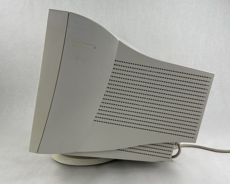 Gateway EV700 E7006 800x600 VGA CRT Color Computer Monitor