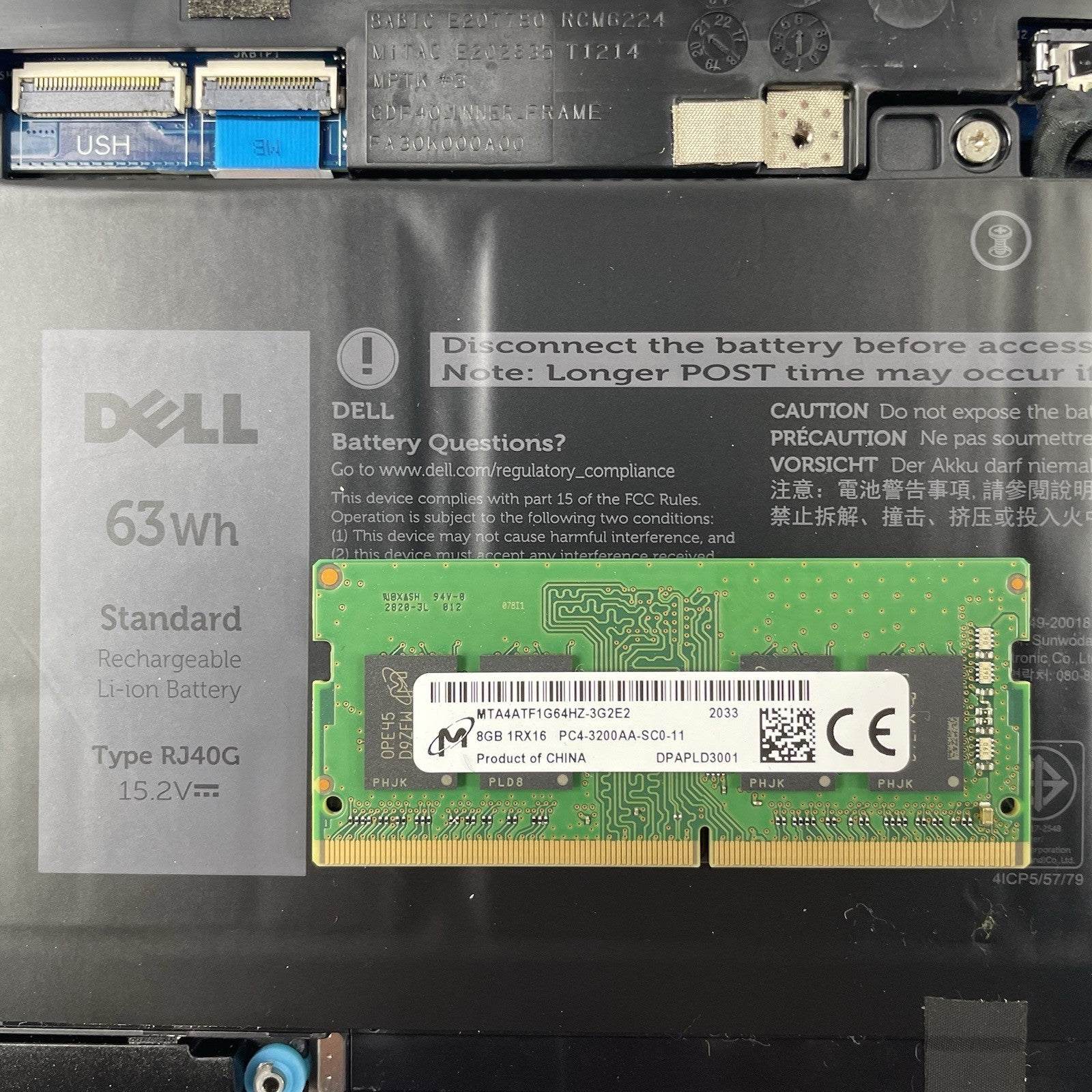 Dell Latitude 5420 14" i5-1135G7 1.40 GHz 8 GB RAM No SSD/OS/AC - Worn Paint19