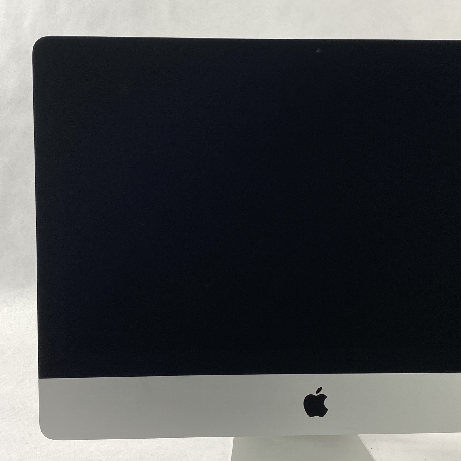 Apple A1418 iMac 21.5" 2015 1.6 GHz Core i5 8 GB RAM 1TB HDD macOS 12.7.6