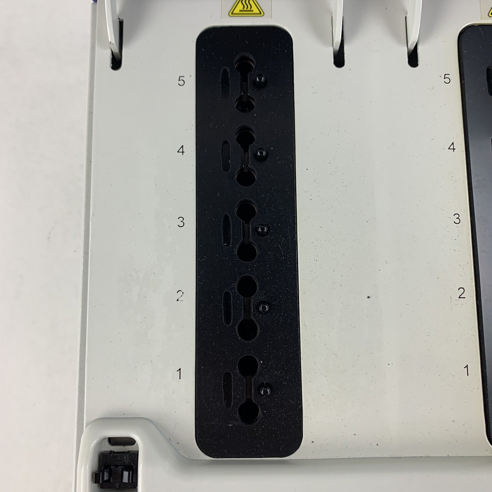 Meridian 610172 Illumipro 10 Microplate Reader w/ Manual