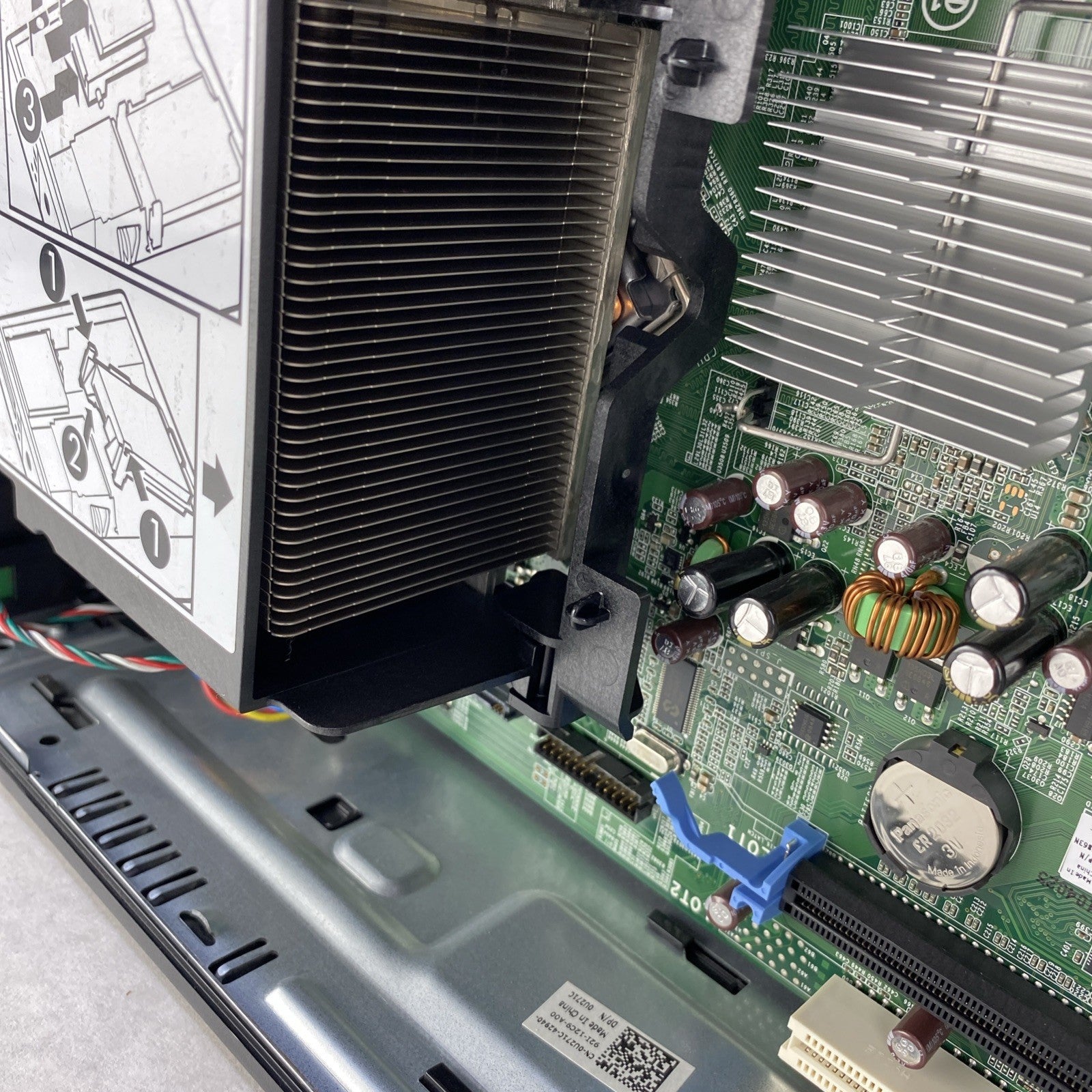 Dell Optiplex 760 SFF Intel Core 2 Duo E7300 2.66GHz 2GB RAM No HDD No OS