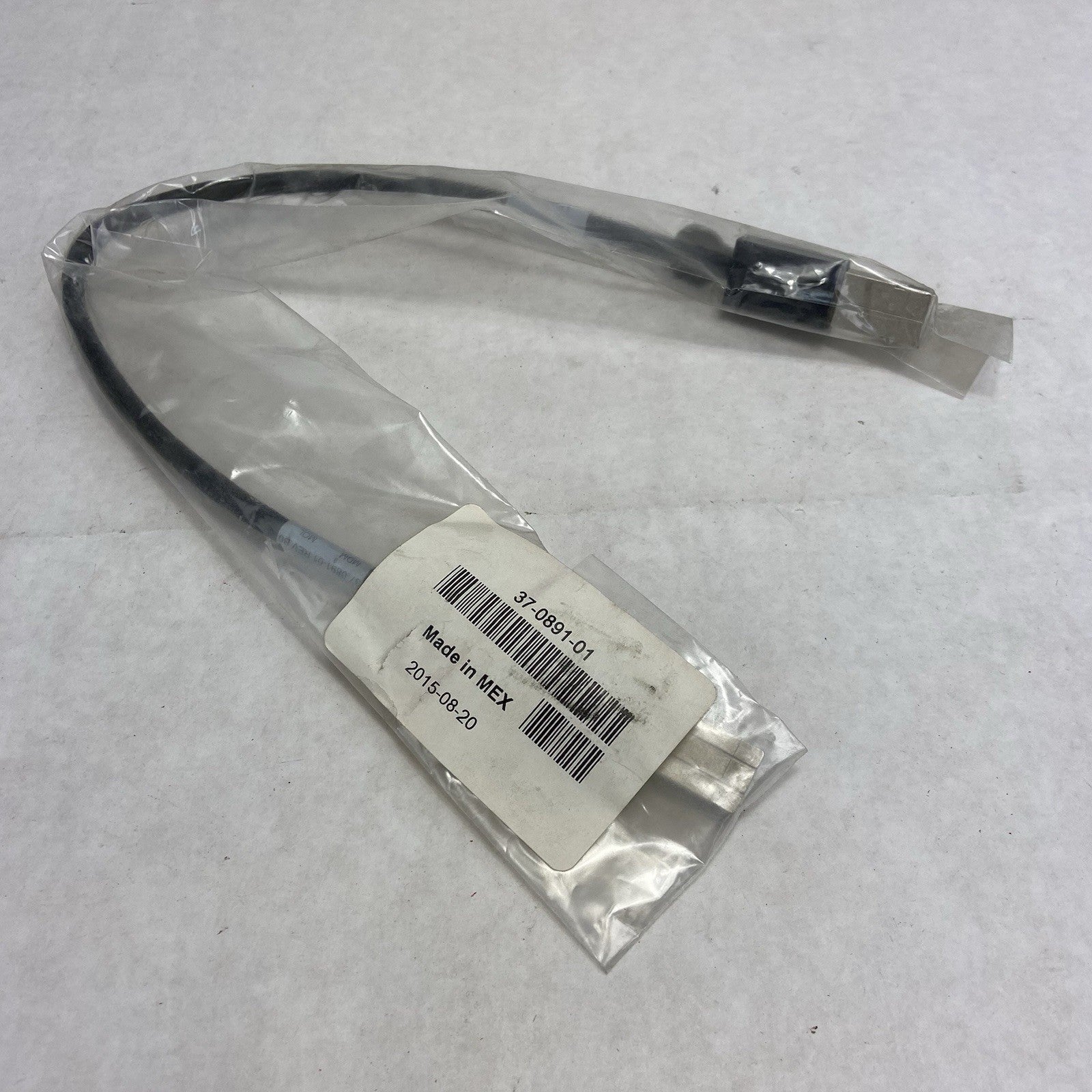 Cisco CAB-STK-E-0.5M 37-0891-01 50cm C2960S/C2960X Blade Switch Stack Cable NEW