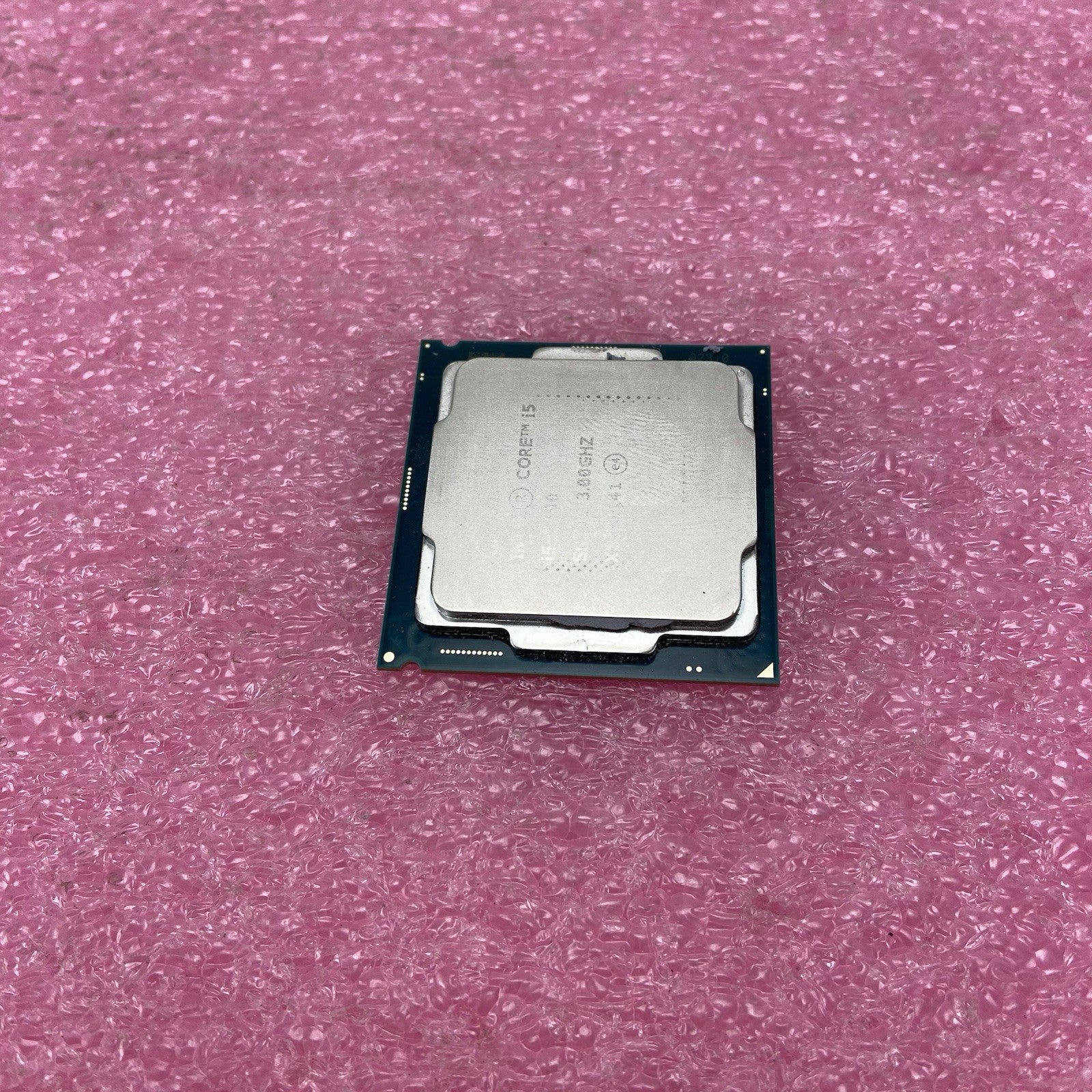 Intel Core i5-8500 SR3XE 3GHz Dekstop CPU4