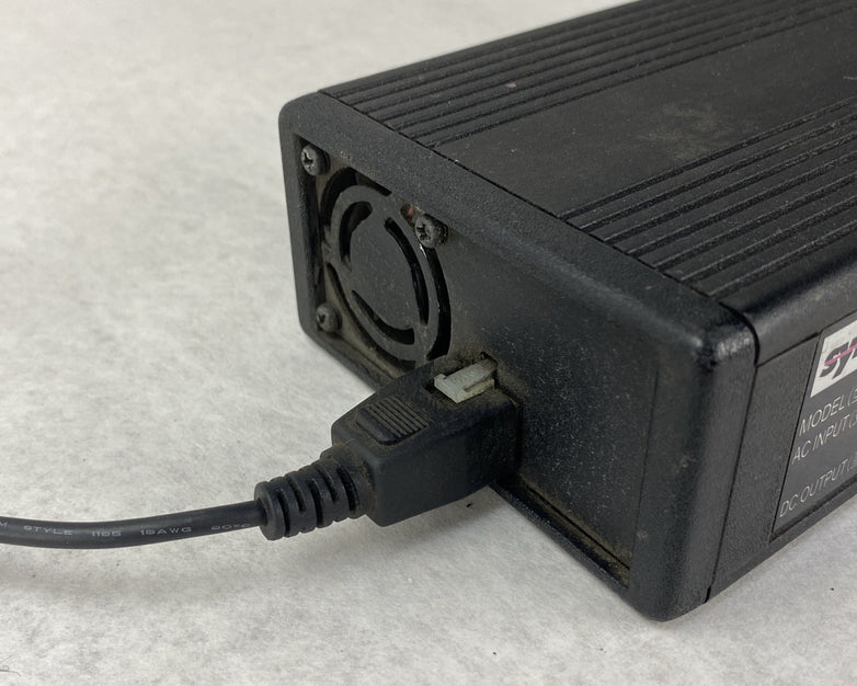 Symbol Motorola SAC9000-4000R 4 Bay Battery Charger w/ Power Supply