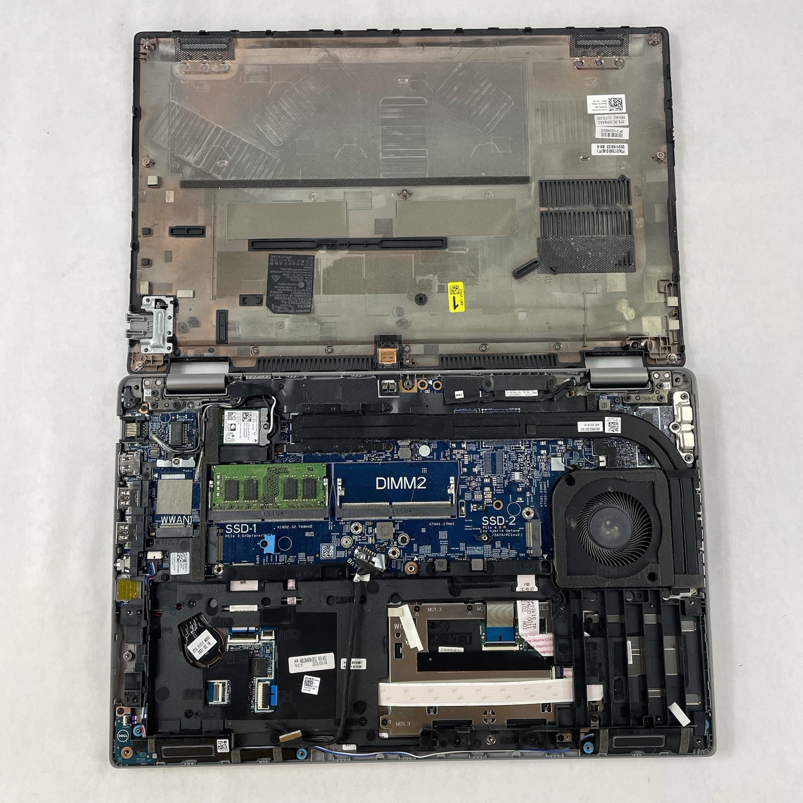 Dell Latitude 5520 15.6" i5-1145G7 2.60 GHz 8 GB RAM No SSD/OS/AC/Battery - READ16