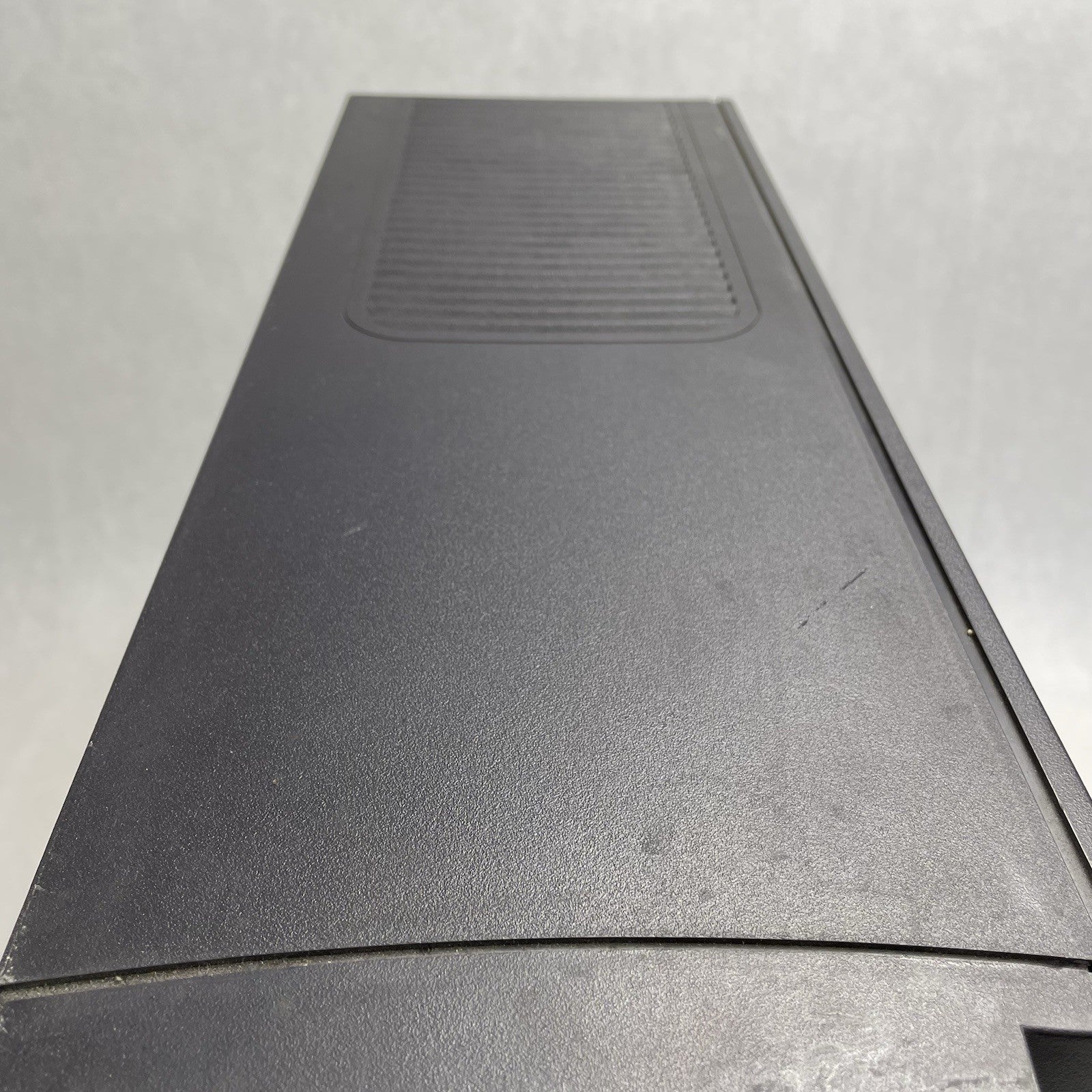 Dell Precision 470 DT (2) Intel Xeon 3.4 GHz CPUs 3 GB RAM No HDD No OS