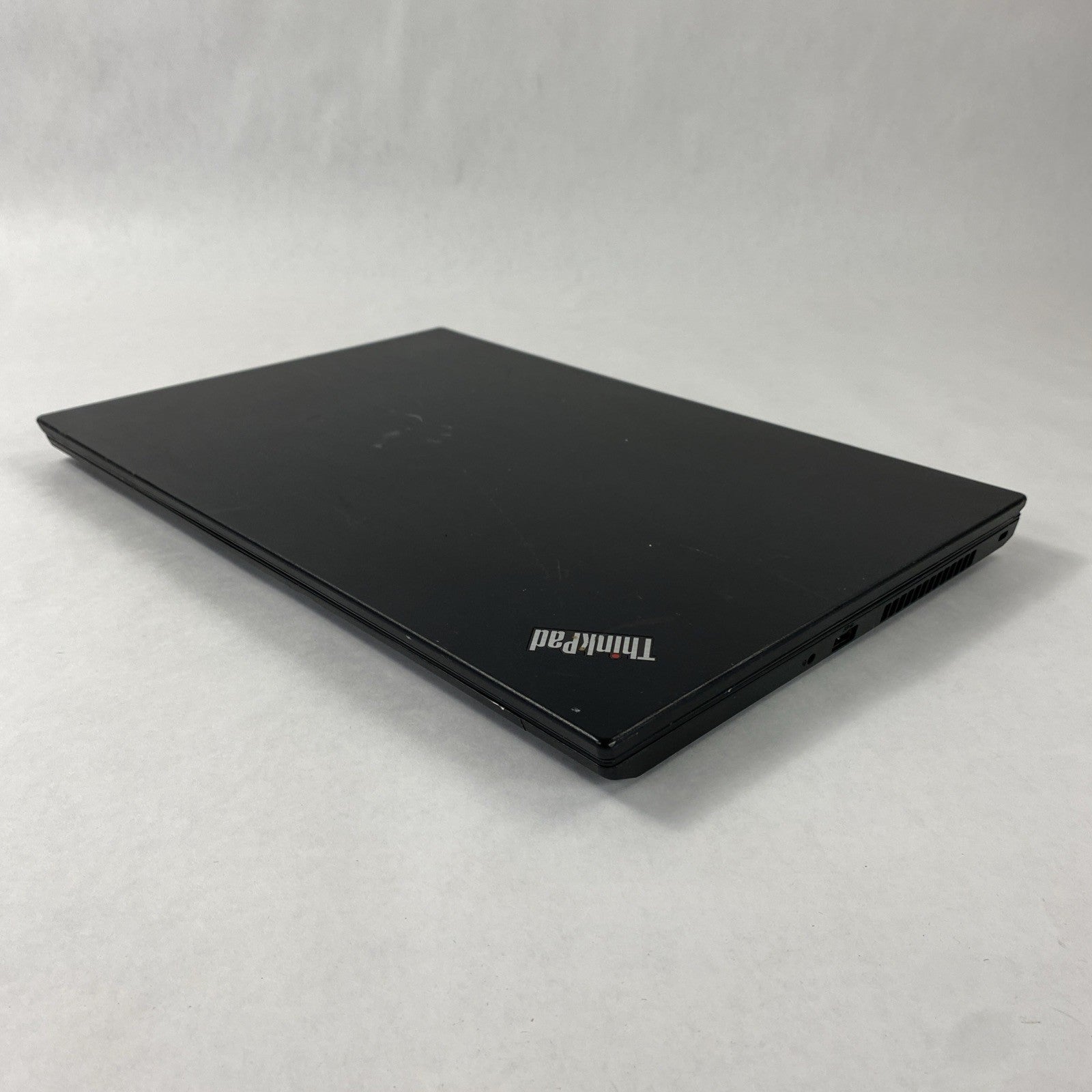 Lenovo ThinkPad L580 Intel Core i5-8250U 1.60 GHz 8GB RAM 15.6" No HDD No OS