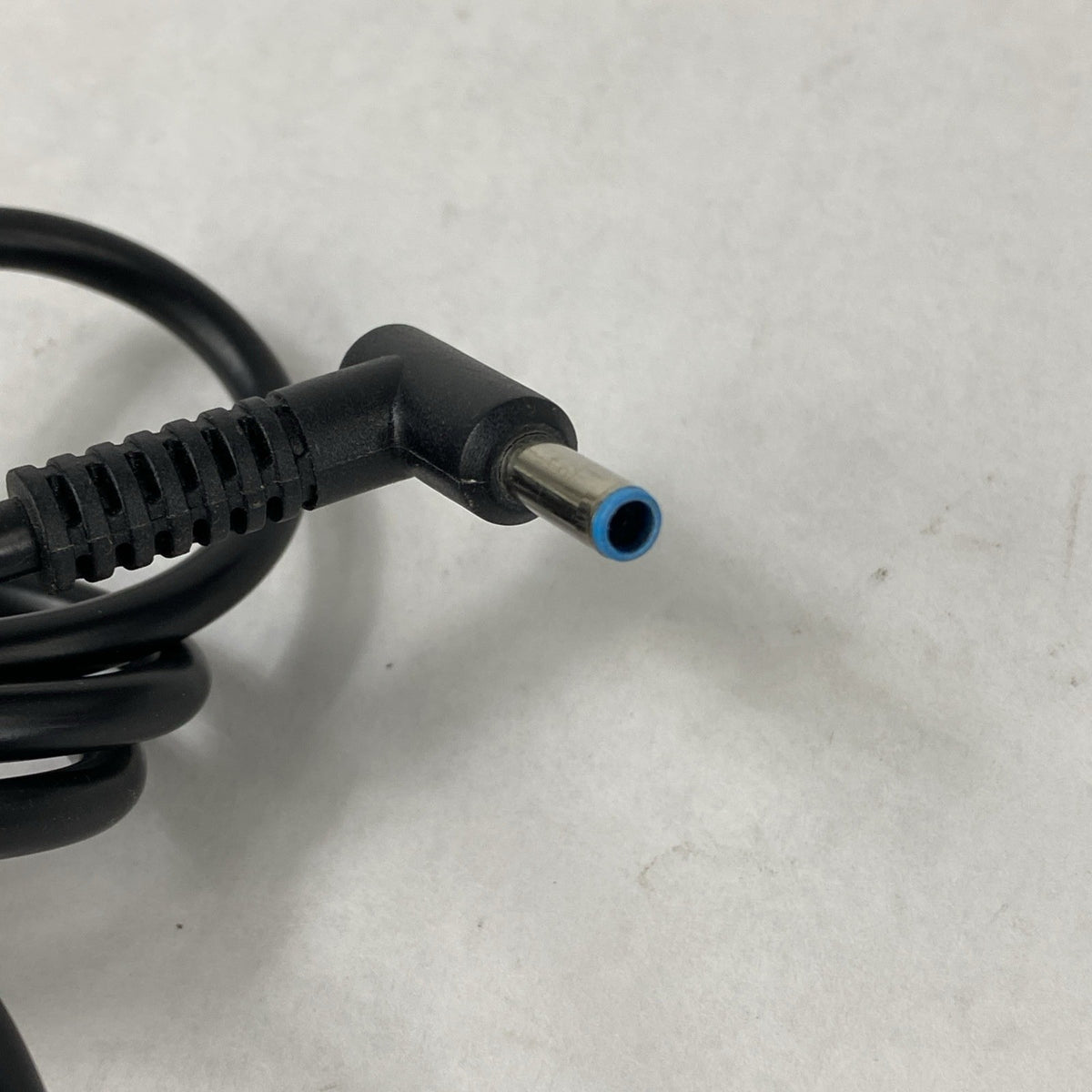 HP HSTNN-CA40 19.5V Blue Tip Small barrel AC Adapter - Lot of 54