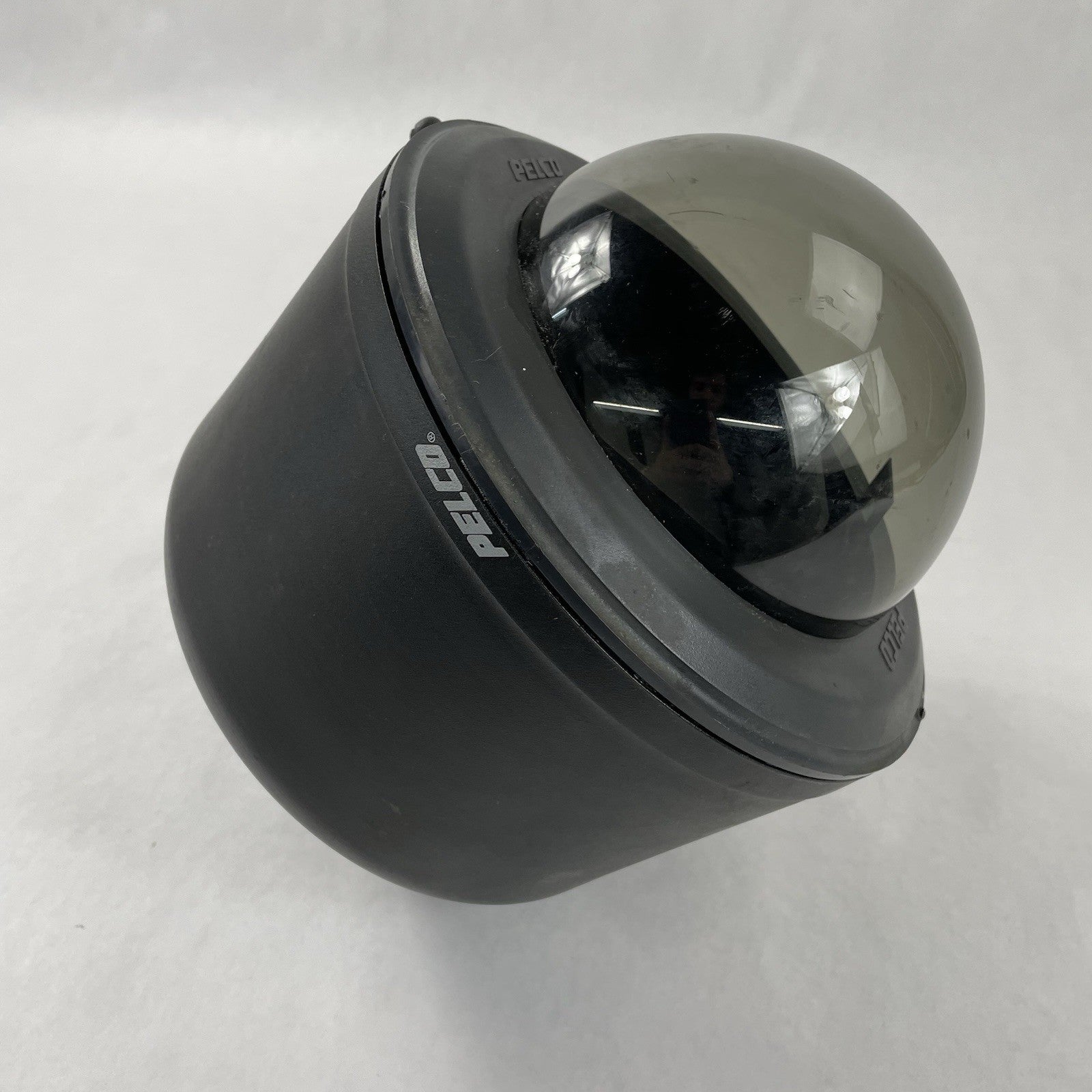 Pelco DF5-PB-0 Fixed In-Ceiling Housing with Tinted Dome