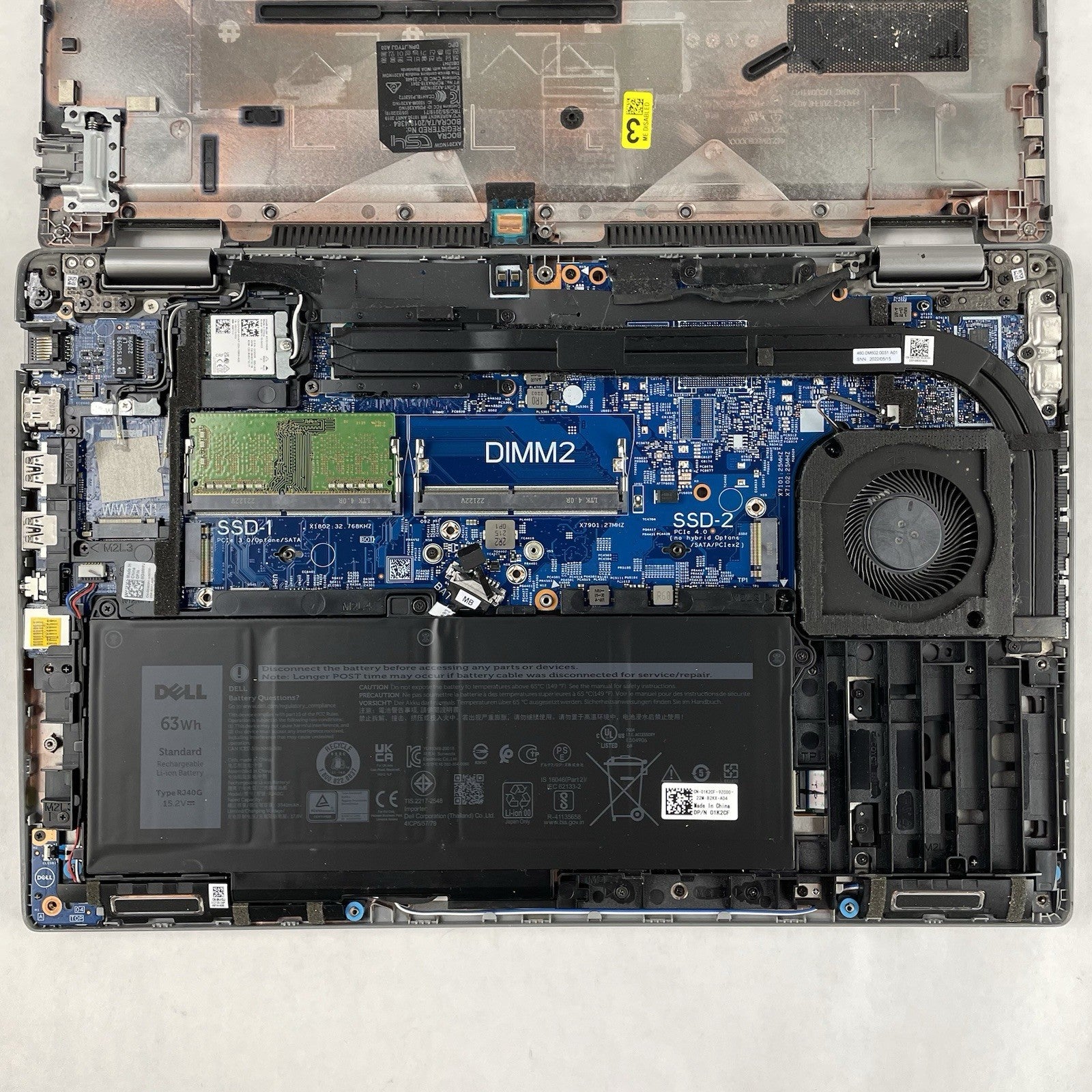 Dell Latitude 5520 15.6" i5-1145G7 2.6GHz 8GB RAM No SSD/OS/AC - Scratched Paint16