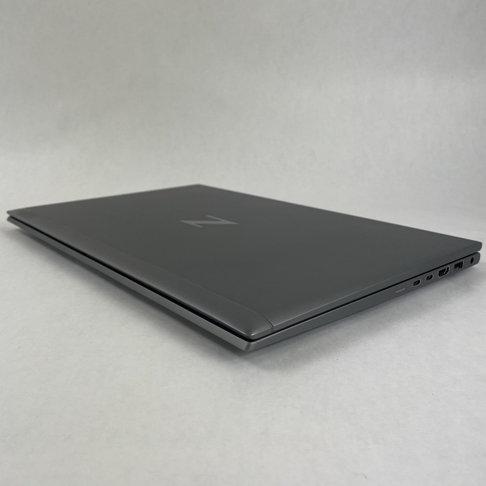 HP ZBook FireFly 15 G8 15.6" i7-1165G7 2.8GHz 16GB RAM No SSD/OS/AC - Bad Corner9