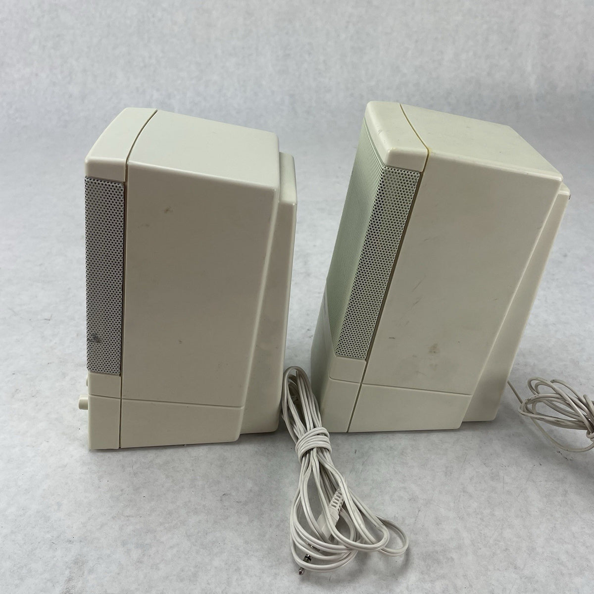 Creative Soundworks SBS20 Tested With Power Cord9