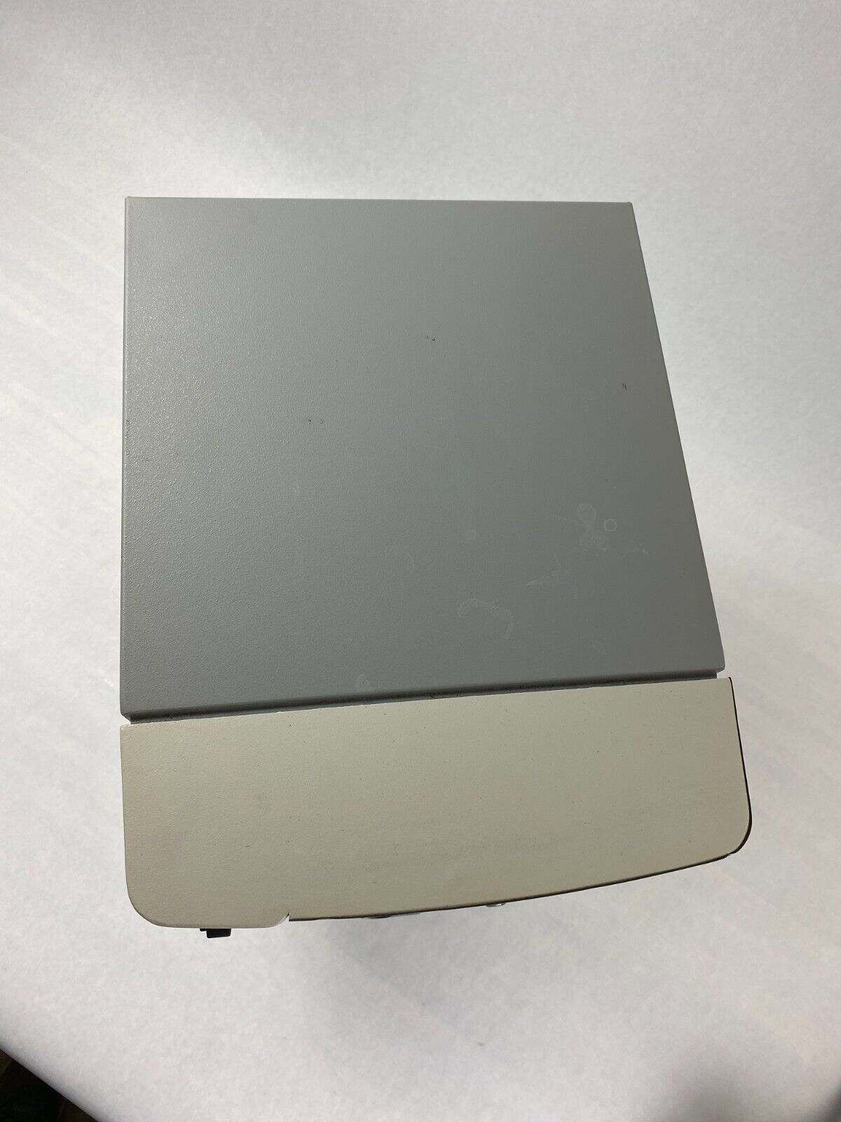 Beckman Coulter Z1 Coulter Particle Counter 6605698 W/ Controller
