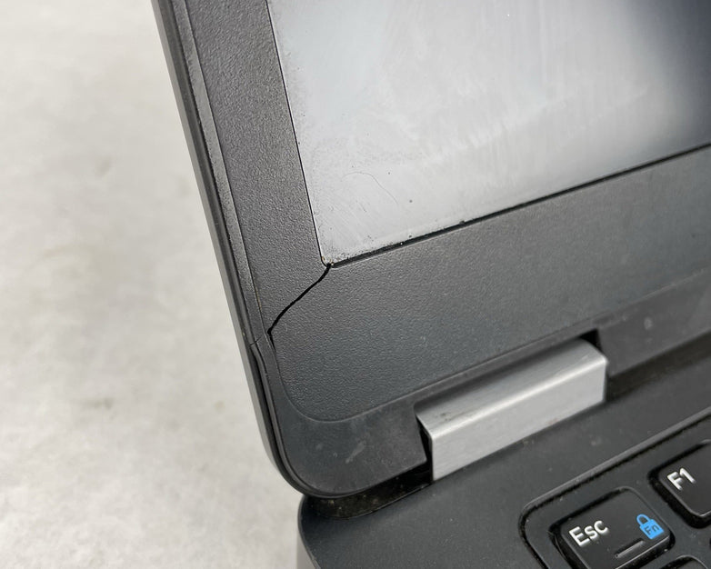 Dell Latitude E5470 14" Core i5-6440HQ 2.60 GHz 8 GB RAM No SSD No OS No Battery