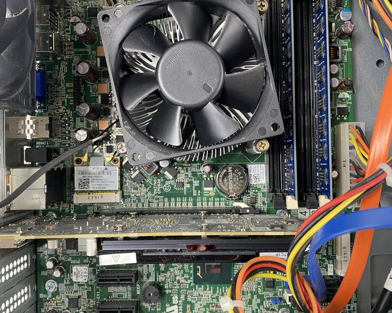 Dell XPS 8500 MT Intel Core i7-3770 3.4GHz 8GB RAM No HDD No OS