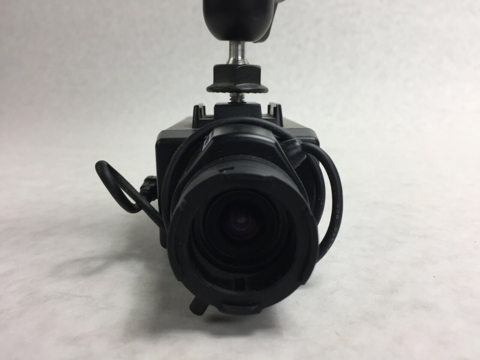 Diebold Preferred CL-301 w/ Computer 3.5-8mm 1:1.4 1/3" Digital Security Camera
