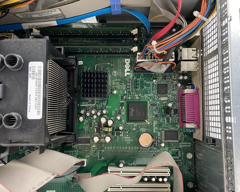 Dell Optiplex GX520 Intel Pentium D 3.4GHz 4GB RAM No HDD No OS