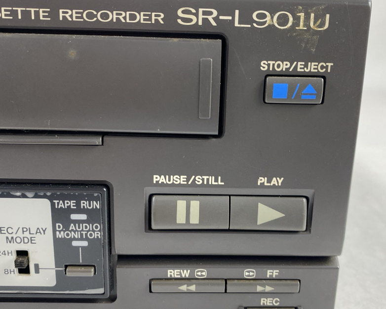 JVC SR-L901U Video Cassette Time Lapse Recorder with Key - Parts or Repair