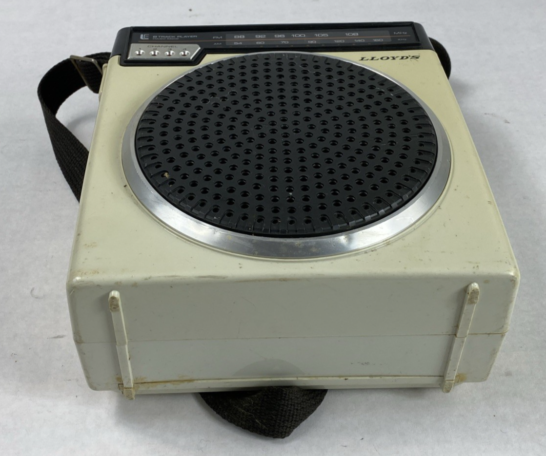 Lloyd's V-150 Vintage AM/FM 8 Track Player Untested
