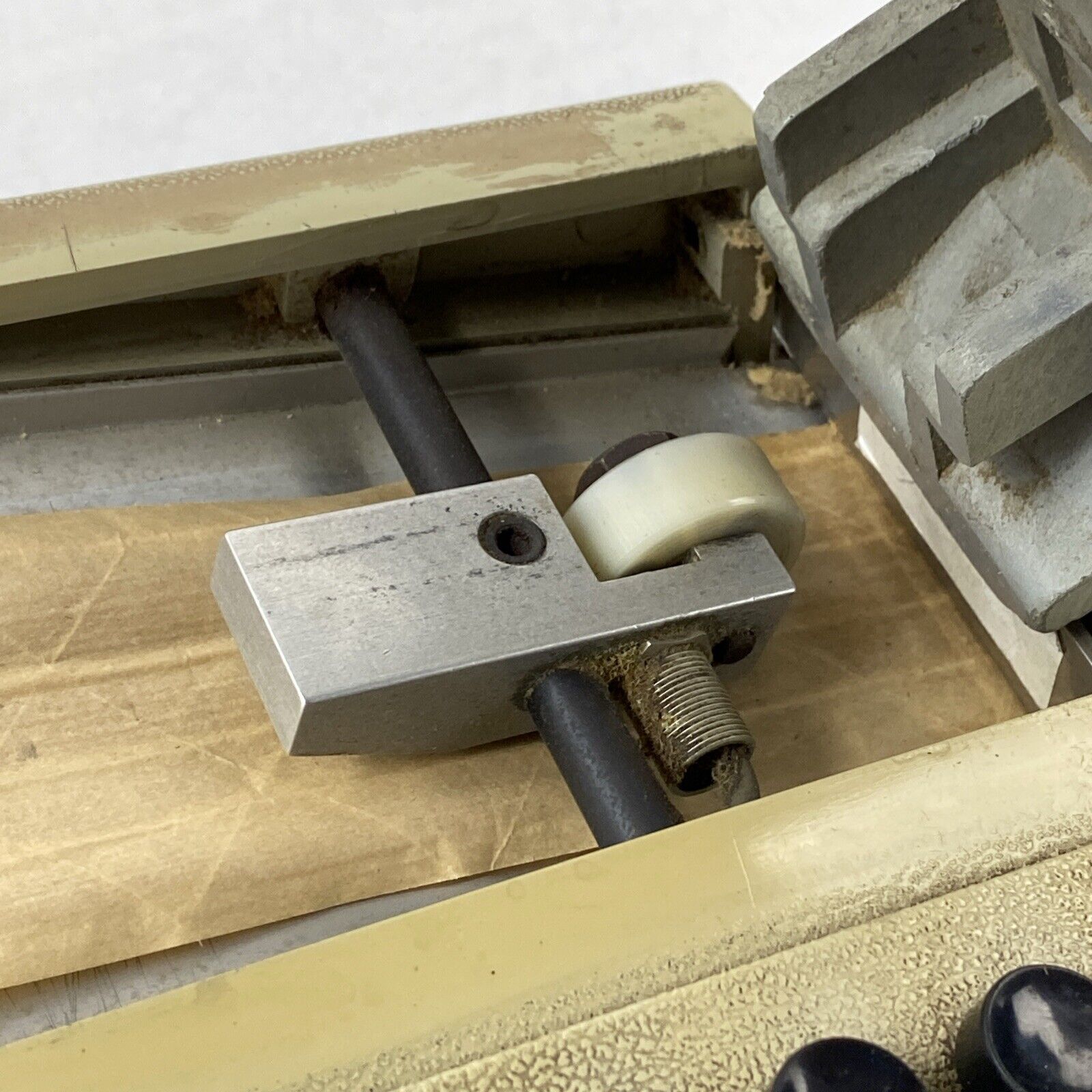 Marsh Ultra Taper Gummed Tape Dispenser - For Parts or Repair
