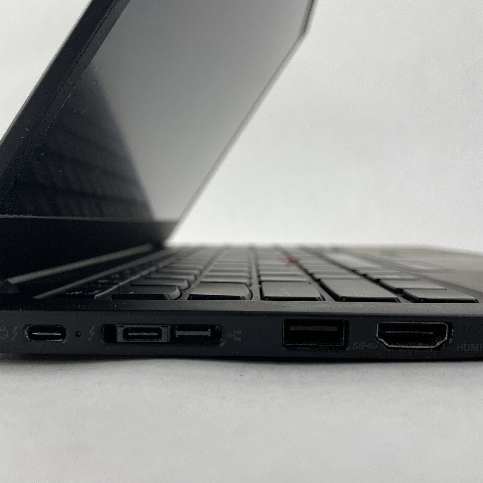 Lenovo ThinkPad X1 Carbon 7Gen i7-8565U 1.8GHz 16GB RAM No SSD/OS/AC/Batt - READ4
