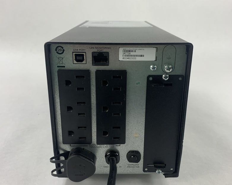 APC SMT750 UPS Smart-UPS 6 Outlet 120V Tested No Batteries