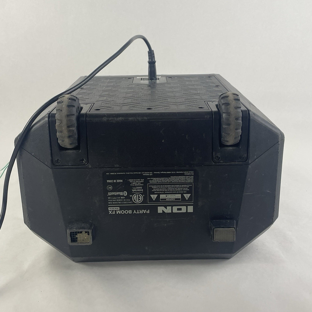ION IPA101A FX 100W Rechargeable Bluetooth Speaker - Tested9