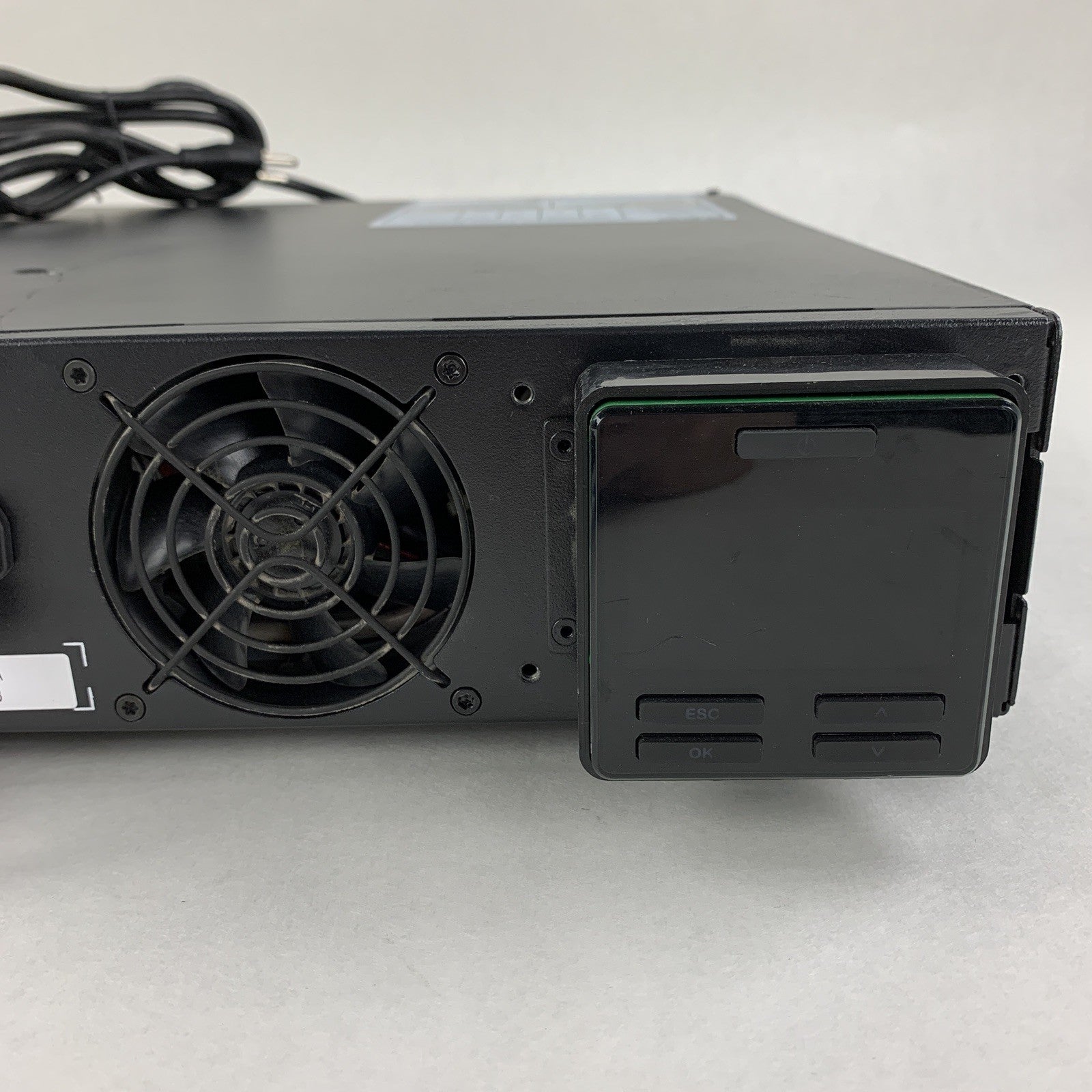 APC SRT1500RMXLA Smart-UPS 1500VA 1350W Power Backup AP9630 Tested No Batteries