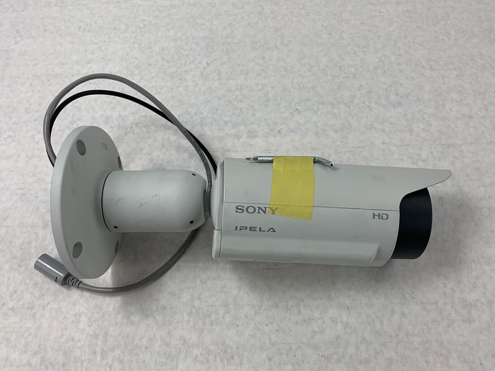Sony Ipela HD Outdoor Camera SNC-CH160 IEEE(POE) DC 36V-57V 12.9W