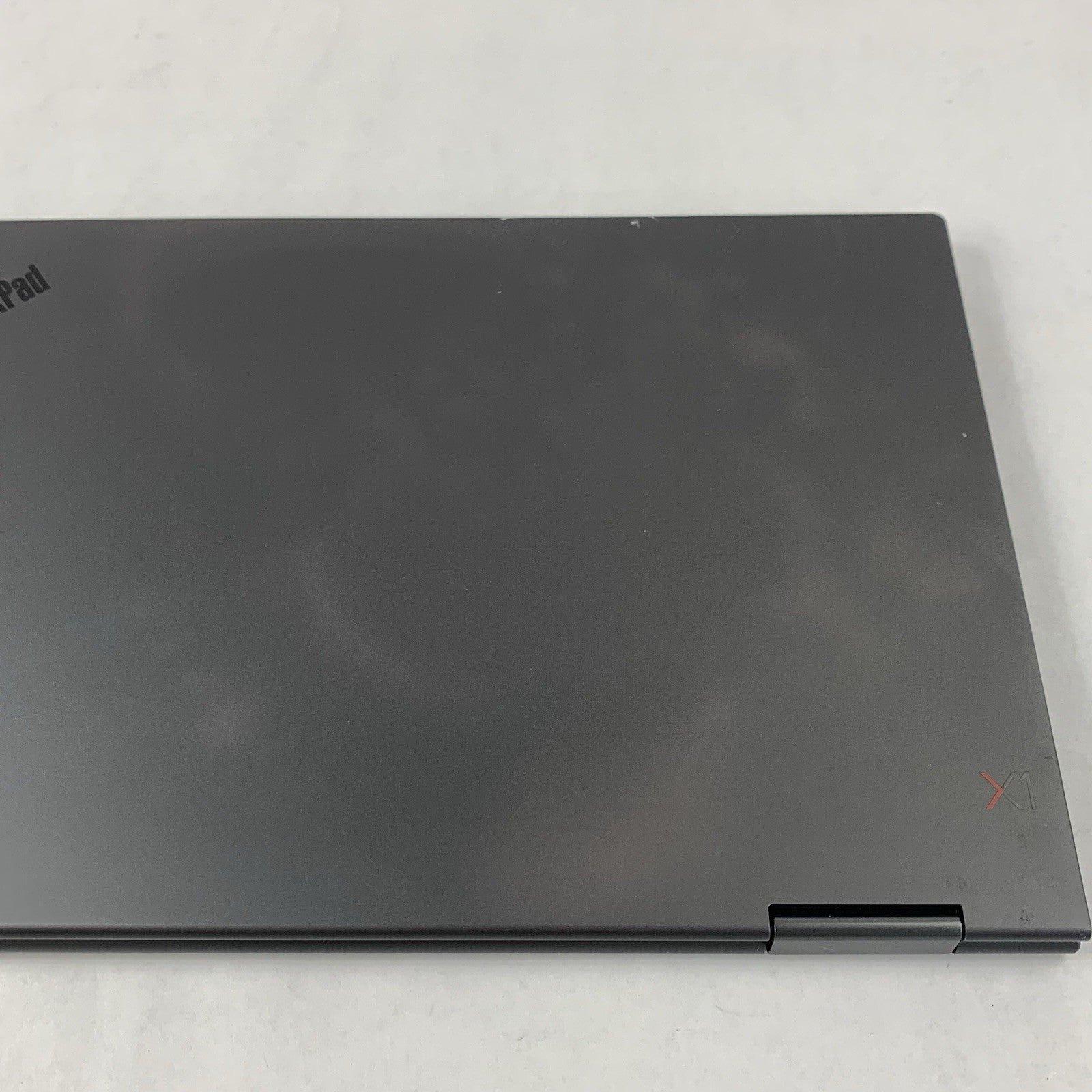 Lenovo ThinkPad X1 Yoga Gen 4 14" Touch i7-8665U 1.90 GHz 16 GB No OS/SSD/AC7