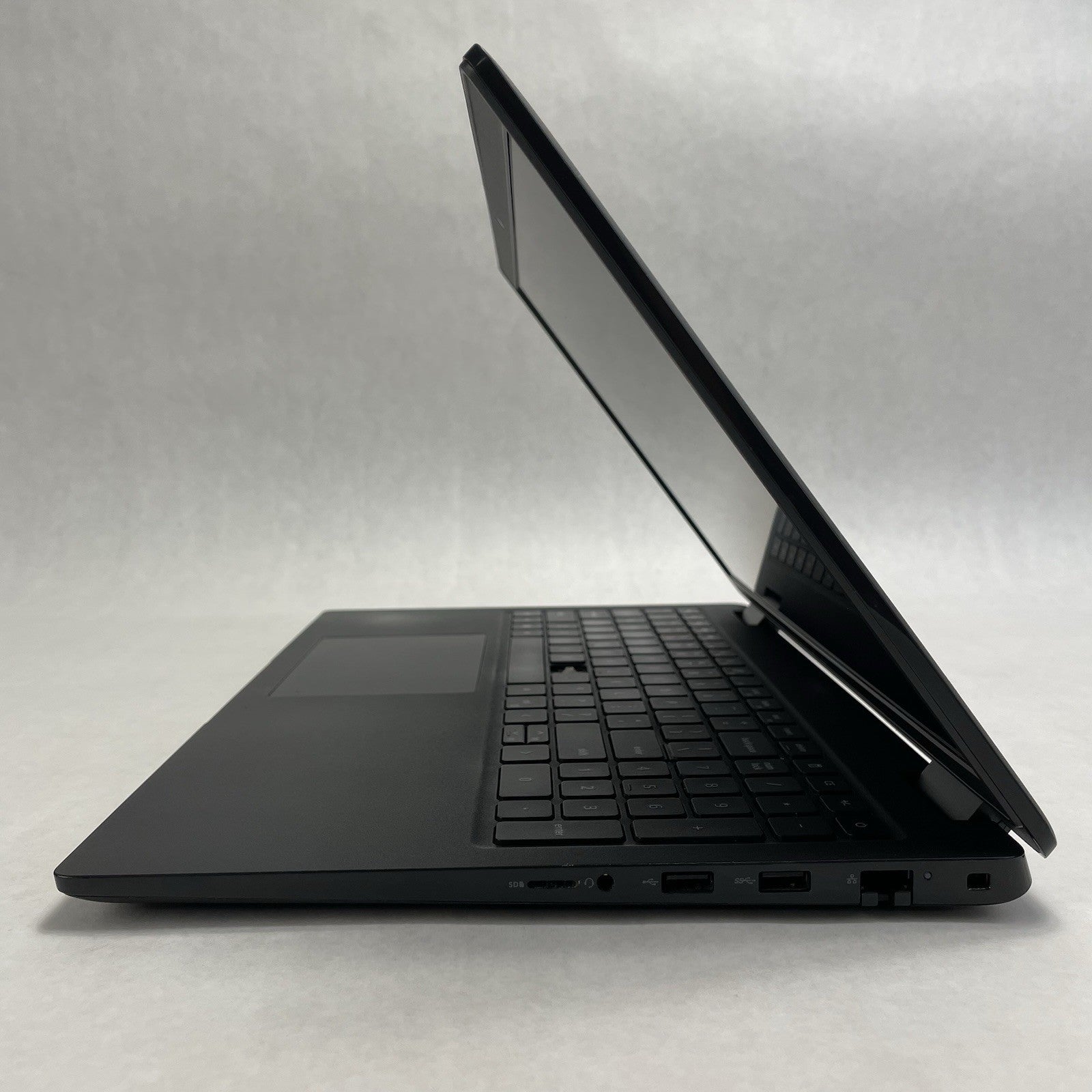 Dell Latitude 3520 15.6" i5-1135G7 2.40 GHz 8 GB RAM No SSD/OS/AC - Worn Keys7