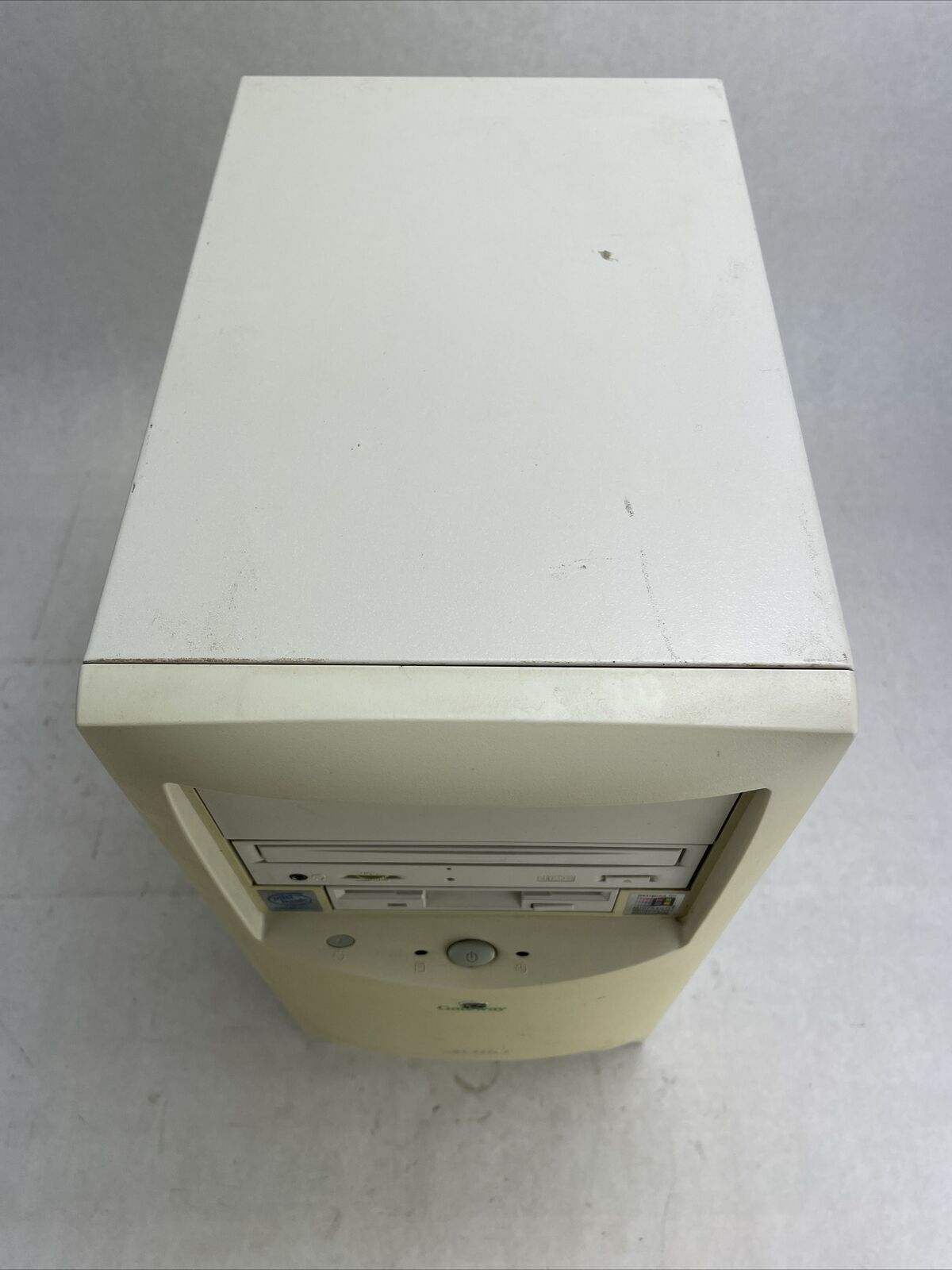 Gateway G6-333c MT Intel Celeron 333HMz 32MB RAM No HDD No OS