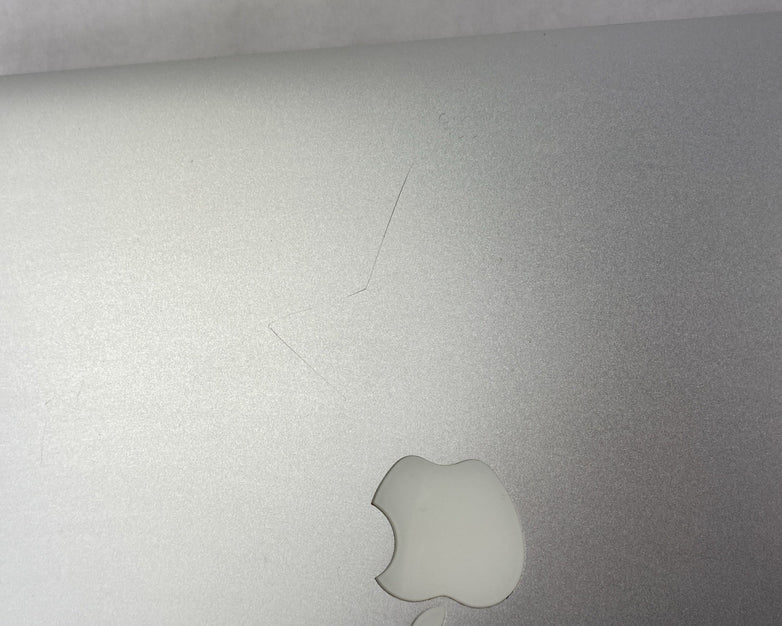 Apple MacBook Pro A1398 2013 Retina 15" 2.40 GHz i7 8GB RAM 250GB SSD os10.15.7