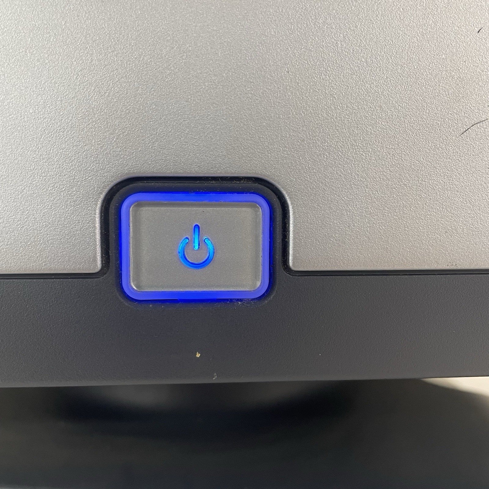 HP Pavilion mx703 PE1168 17" Flat CRT Tube VGA Color Computer Monitor4