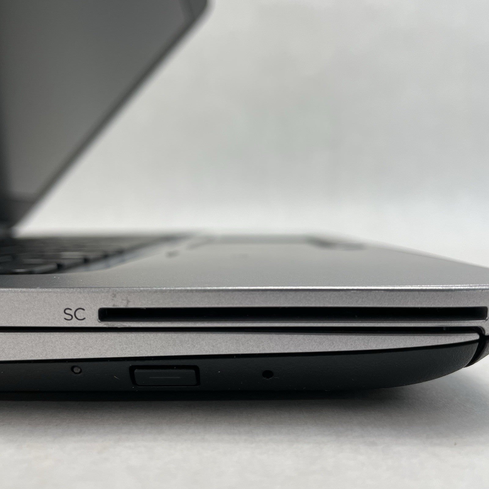 HP ProBook 640 G2 14" i5-6200U 2.30 GHz 4 GB RAM No SSD/OS/AC4