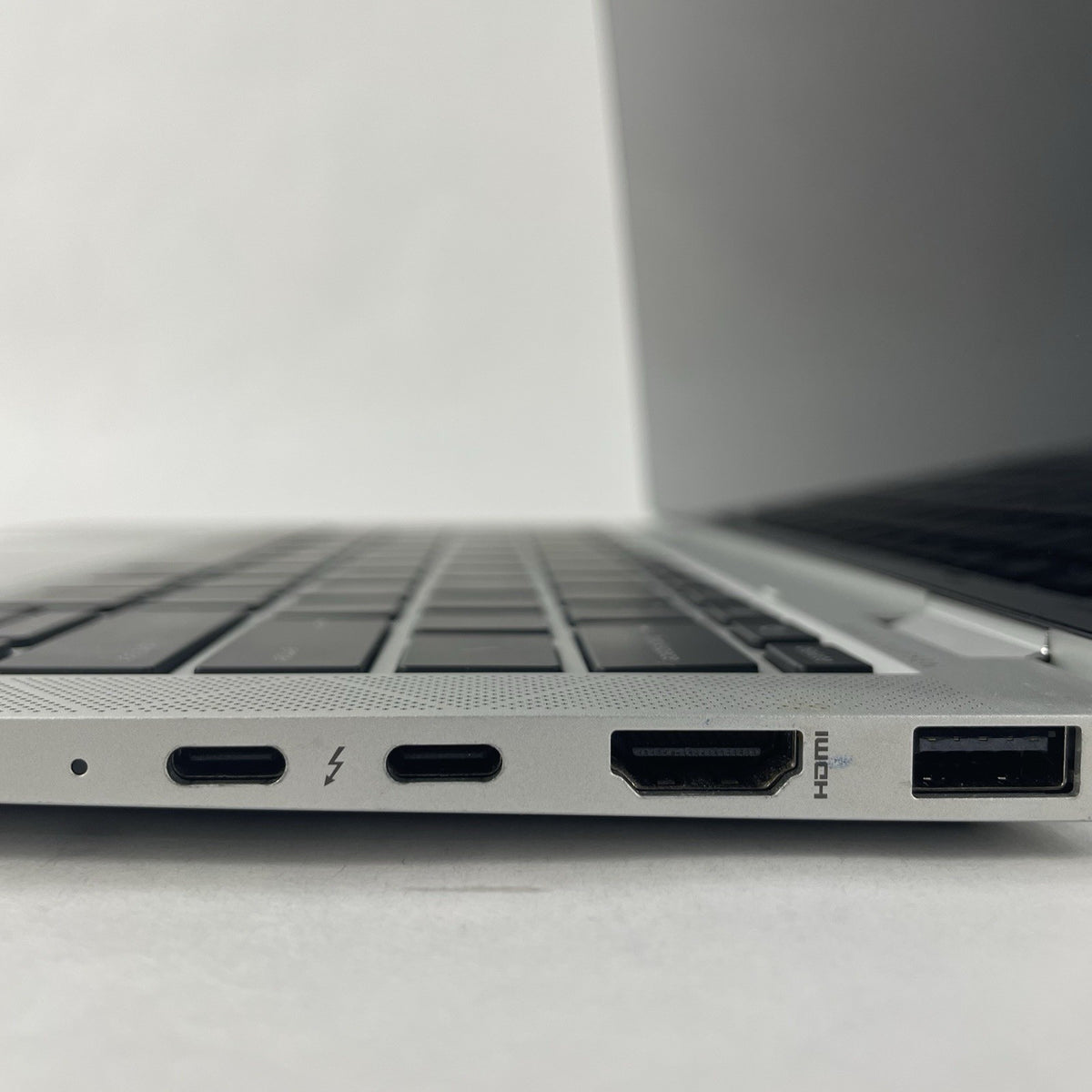 HP EliteBook x360 1030 G8 13.3" i7-1185G7 3.00GHz 16GB RAM No SSD/OS/AC/Batt-Key7