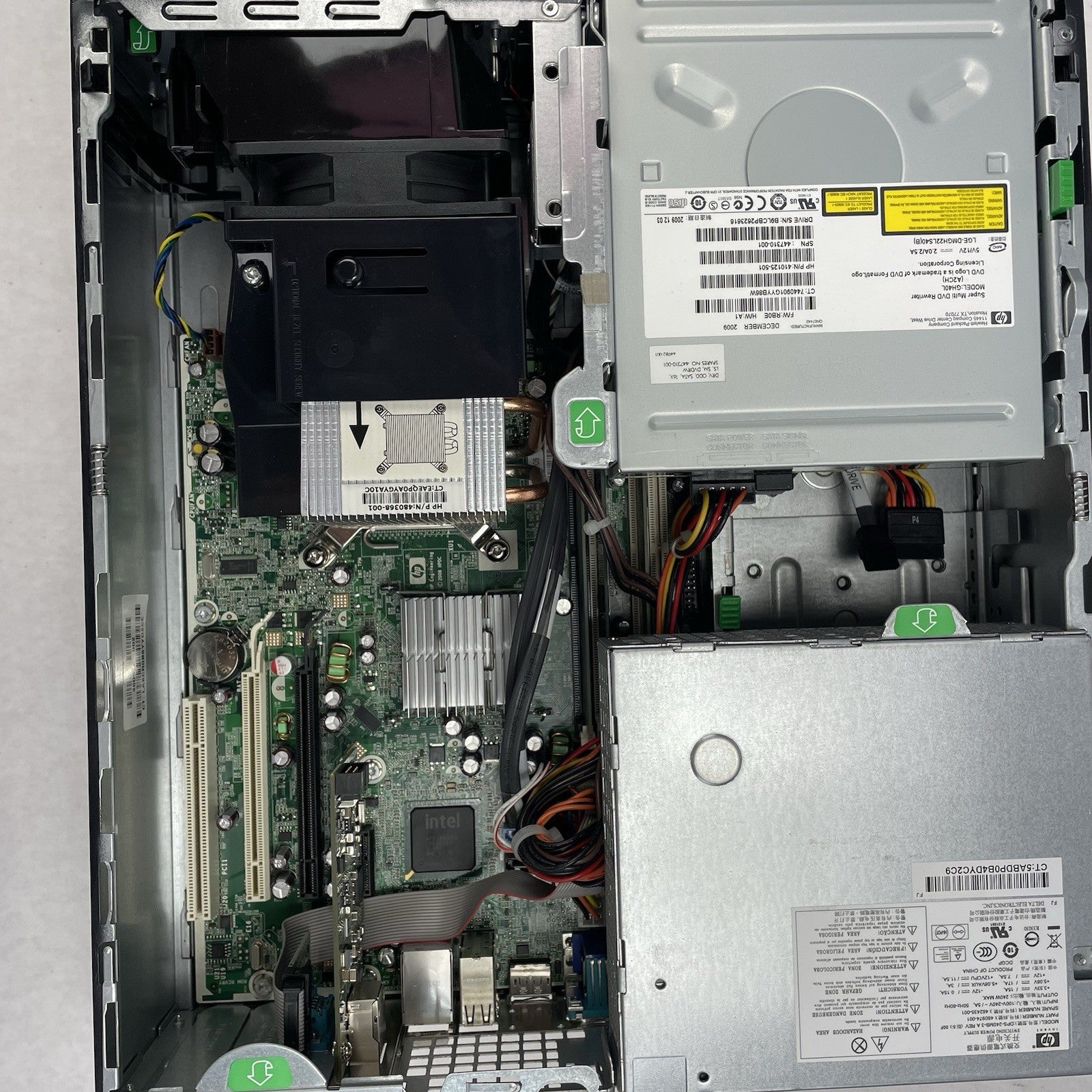 HP Compaq dc7900 MT Core 2 Duo Q8400 3.00 GHz 3 GB RAM No HDD No OS