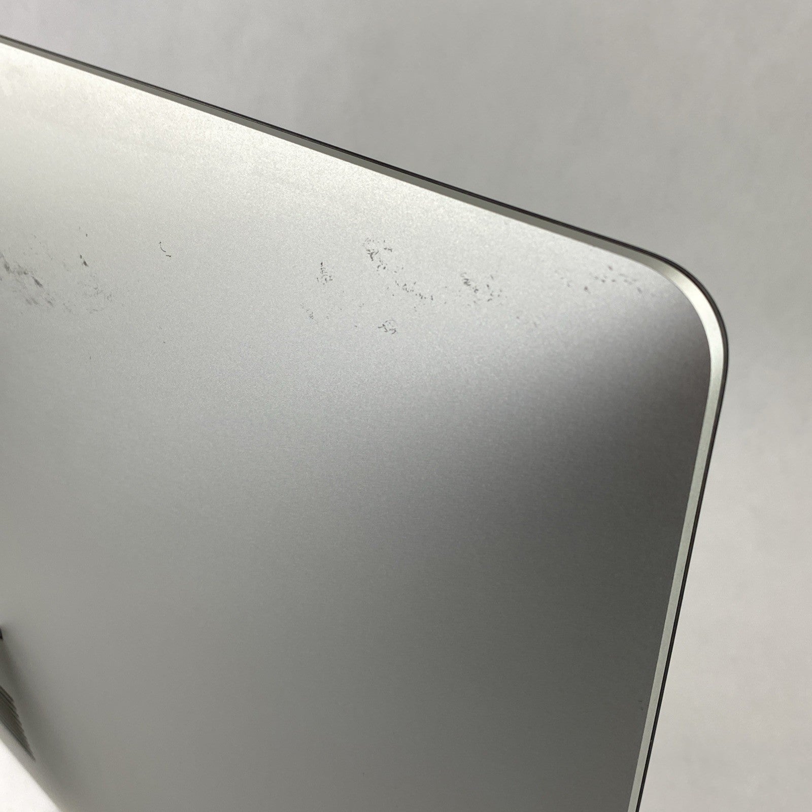 Apple A1418 iMac Retina 4k 21.5" 2015 3.1GHz i5 16GB RAM 1TB HDD Fusion -Cracked