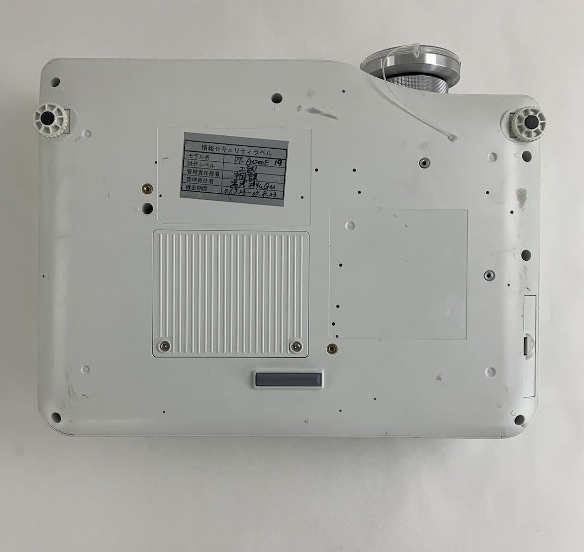 Panasonic PT-AX200U LCD Lamp Projector 474 Lamp Hours - No Remote8