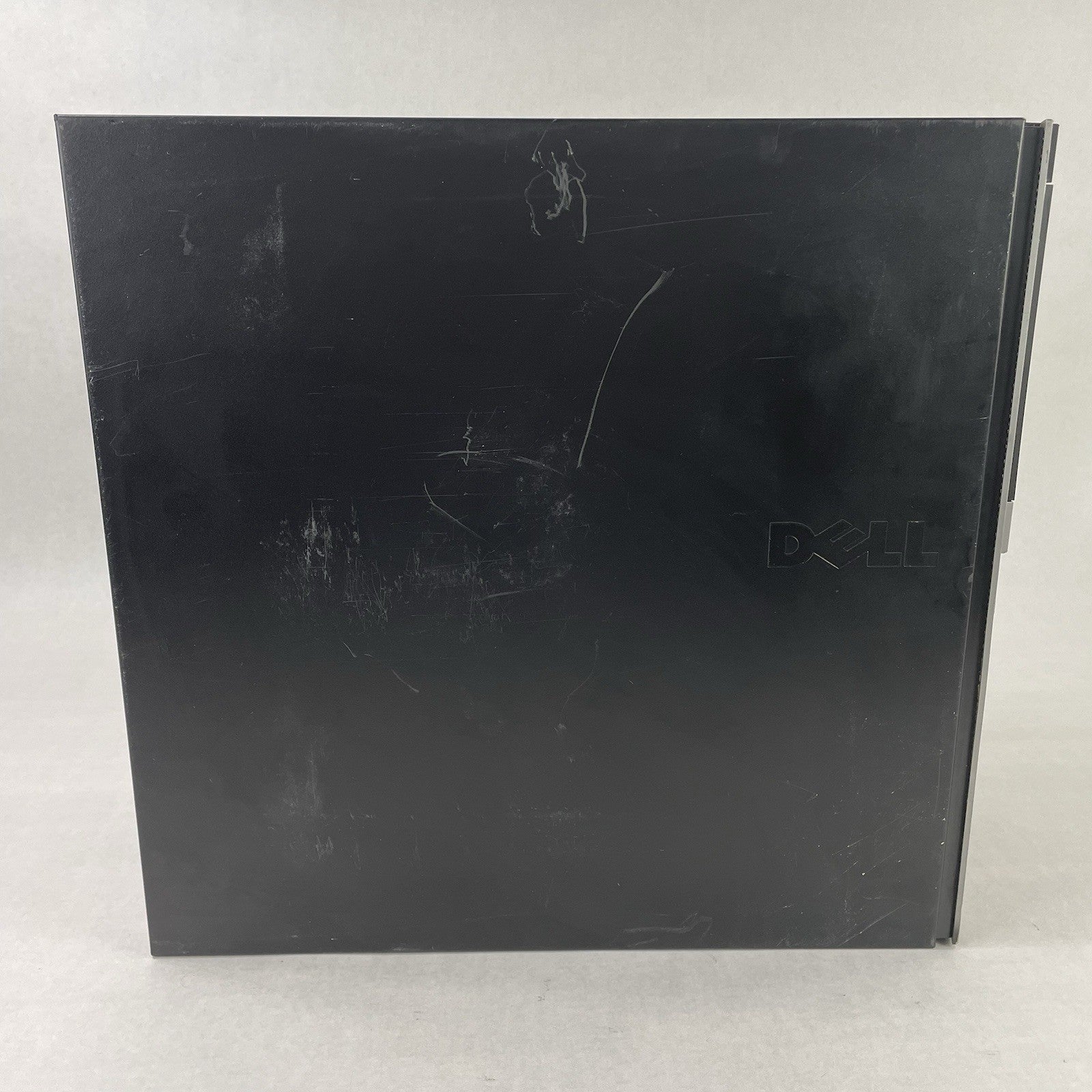 Dell OptiPlex 960 MT Core 2 Duo E8400 3.00 GHz 2 GB RAM No HDD No OS