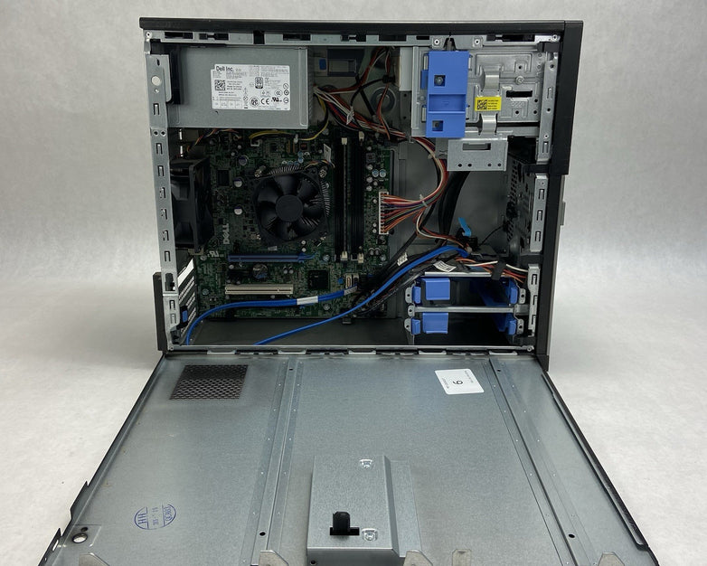 Dell Optiplex 7010 MT Intel Core i7-3770 3.4GHz 4GB RAM No HDD No OS